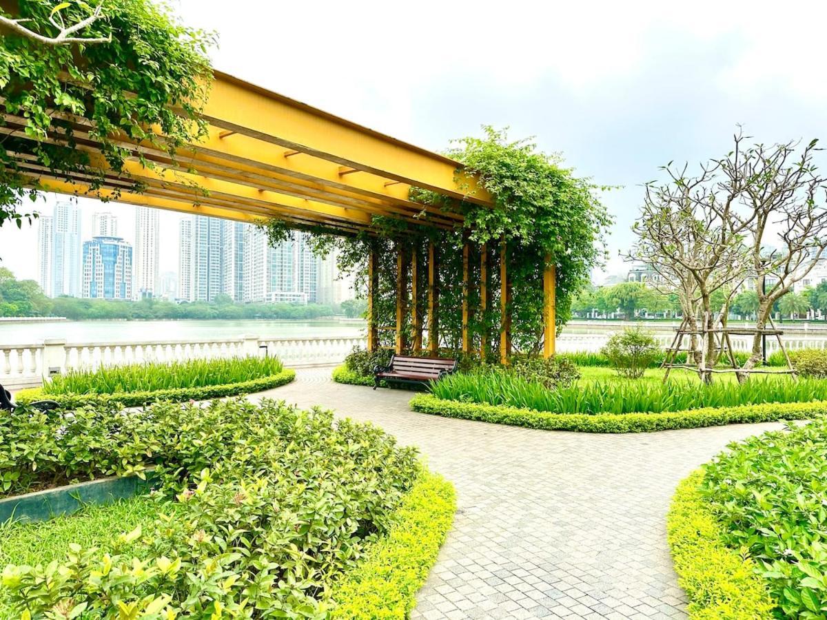 Delux Two Bedroom In Vinhomes Bay Near Marriott And Keangnam